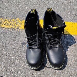 New Doc Martens Industrial boots, size Men's 11